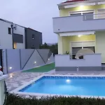 Anny Tatil Evi Brodarica (Sibenik-Knin)