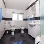 Anny Tatil Evi Brodarica (Sibenik-Knin)