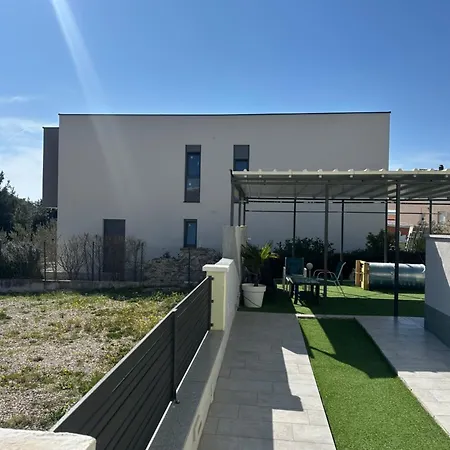 Anny Casa vacanze Brodarica (Sibenik-Knin)