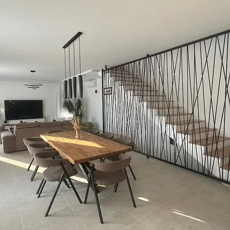 Anny Casa de Férias Brodarica (Sibenik-Knin)