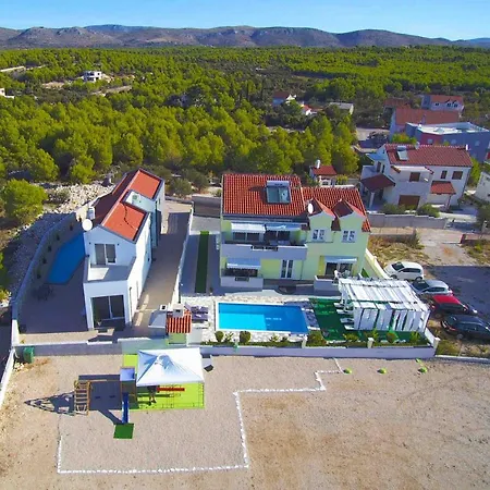 Anny Tatil Evi