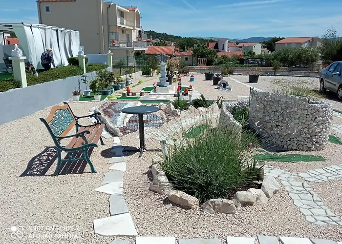 Дом отдыха Anny Бродарица