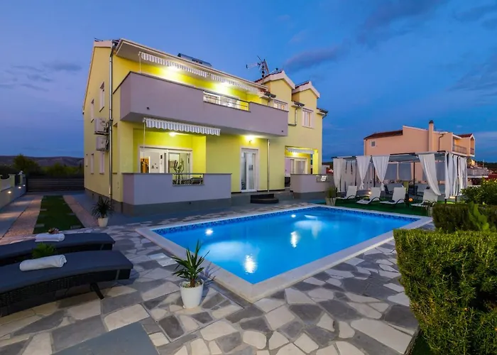 Anny * Бродарица